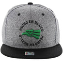 HECHO EMBROIDERY DETAIL FLAT SNAPBACK CAP